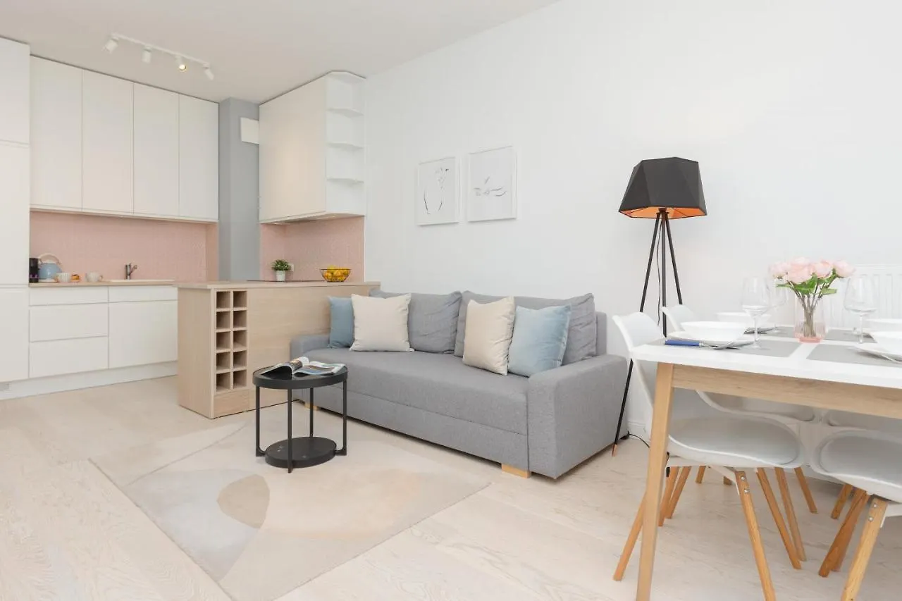 Sarmacka Apartment With Balcony Warsaw Wilanow By Noclegi Renters