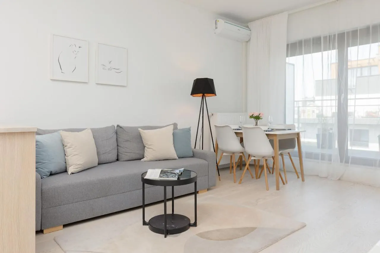 Sarmacka Apartment With Balcony Warsaw Wilanow By Noclegi Renters