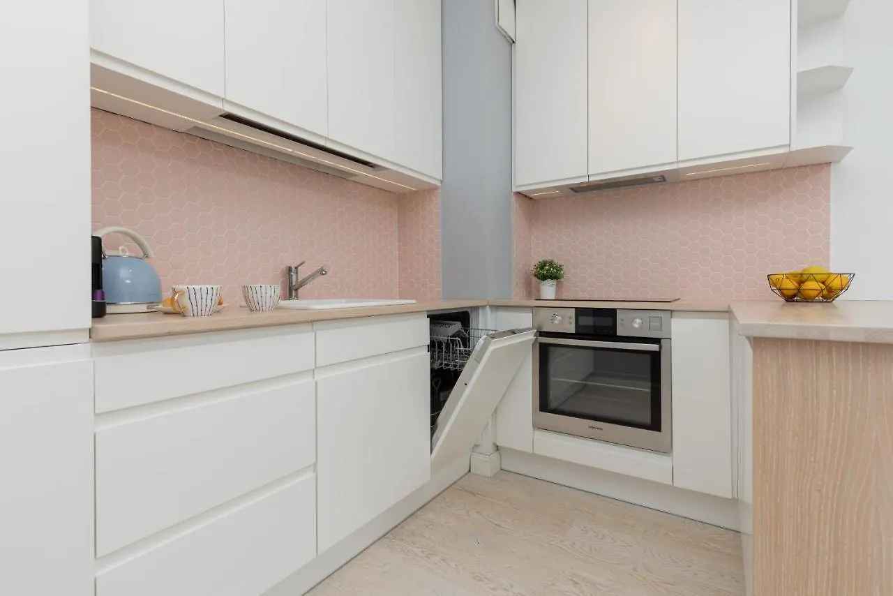 Sarmacka Apartment With Balcony Warsaw Wilanow By Noclegi Renters 0*,